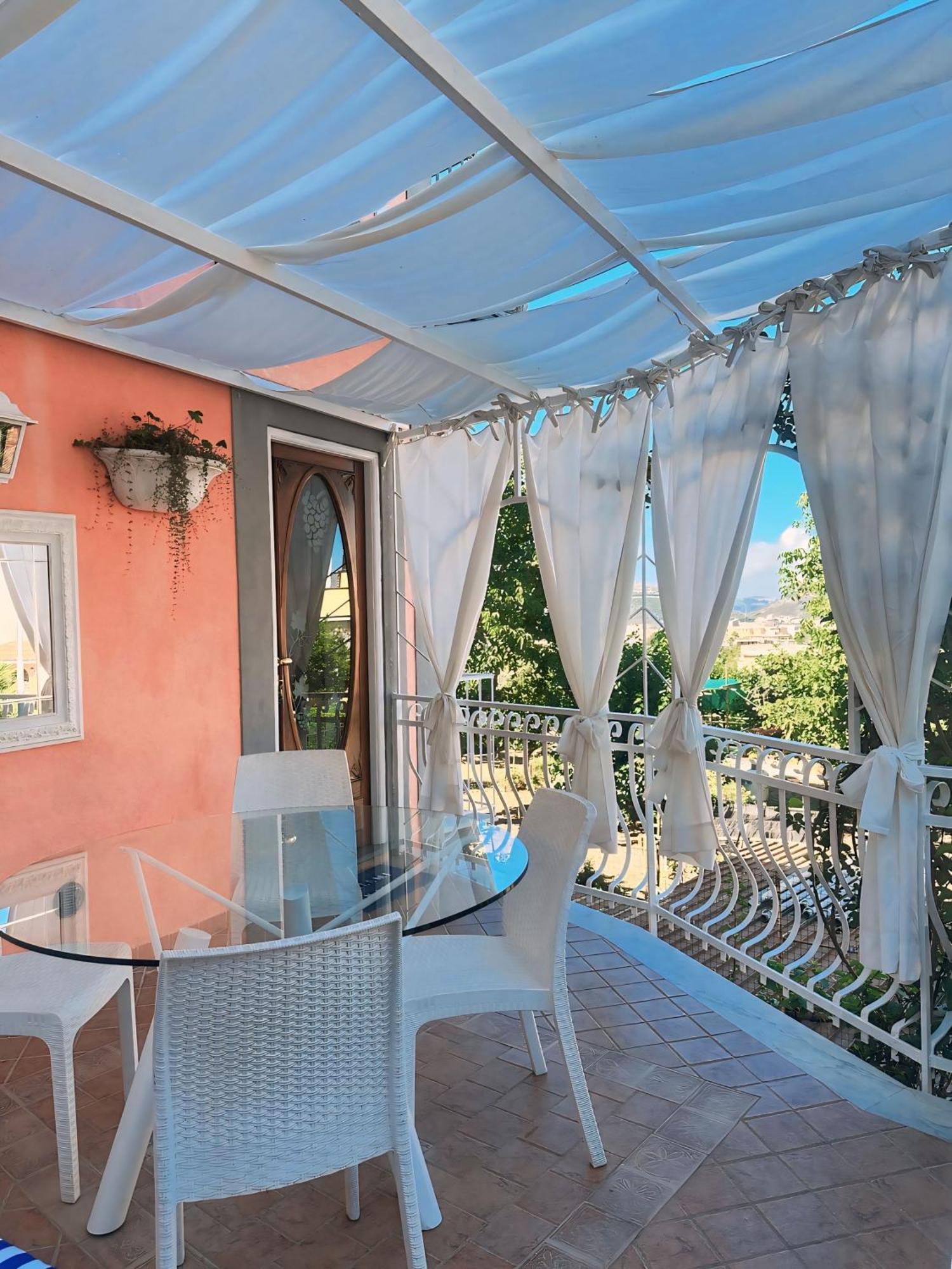 Maison Vico94 Вико-Экуенсе Экстерьер фото